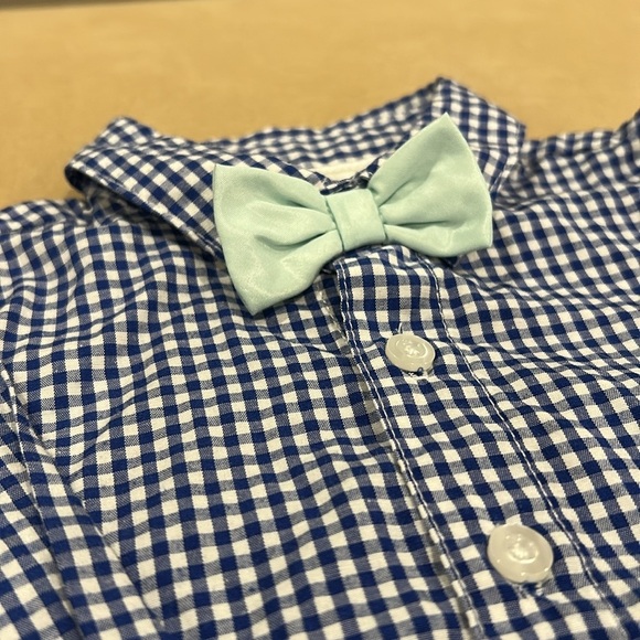 Max & Molly Blue Checkered Shirt with Bow Tie Infant Size 6 Months - Picture 2 of 10